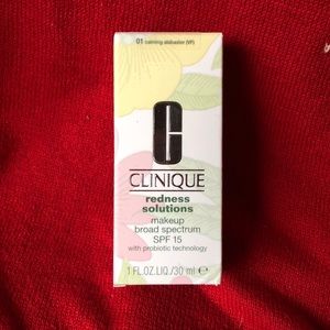 Clinique Redness Solutions Foundation